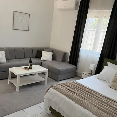 Nina House Montenegro